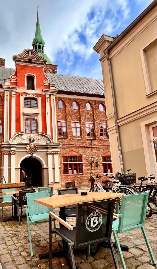 Pension Altstadt Moench In Top Lage Preis Inclusive 5 Prozent Bettensteuer Und Fruehstueck Stralsund Extérieur photo