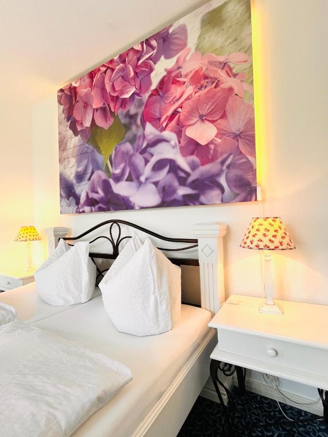 Pension Altstadt Moench In Top Lage Preis Inclusive 5 Prozent Bettensteuer Und Fruehstueck Stralsund Extérieur photo